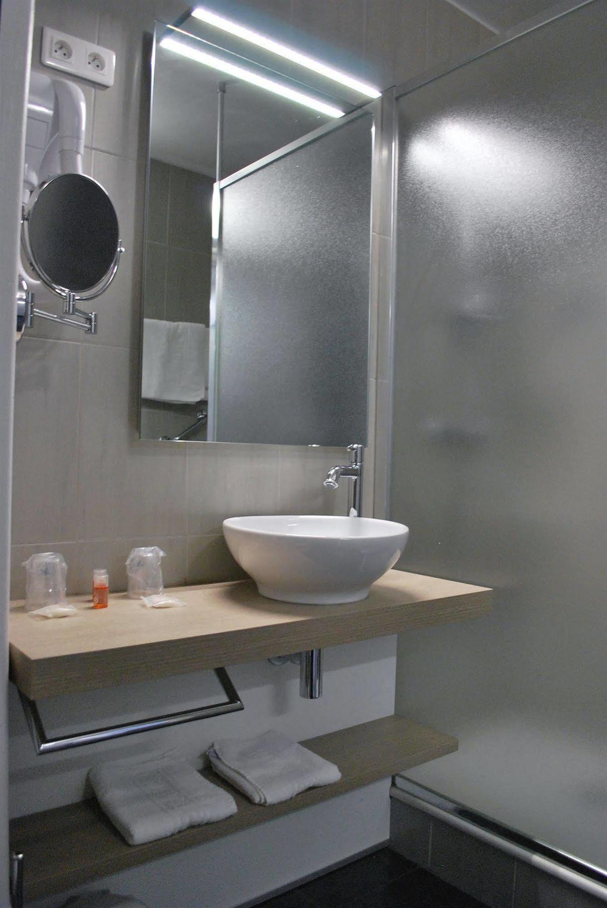 Hotel Brit - Le Valentre Cahors